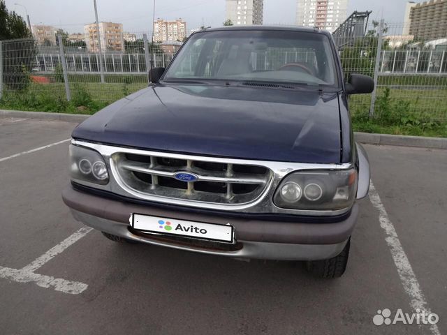 Ford Explorer 4.0 AT, 1995, битый, 200 000 км Ford Explorer 4.0 AT, 1995, битый, 200 000 км