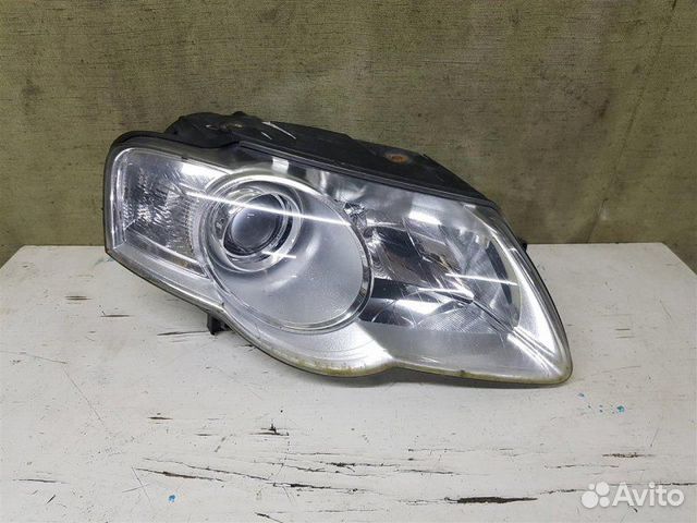 Фара правая правая Vw Passat B6 седан caxa 1.4