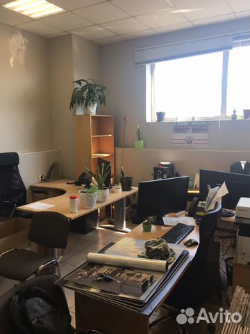 Грузовой автосервис с ямами 300-800 м²