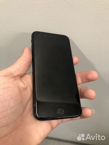 iPhone 7 32GB iPhone 7 32GB