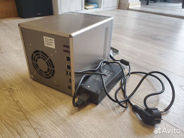 Сетевое хранилище qnap TS-419P