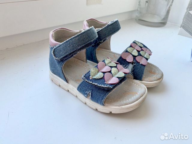 Сандали для девочки Сандали для девочки
