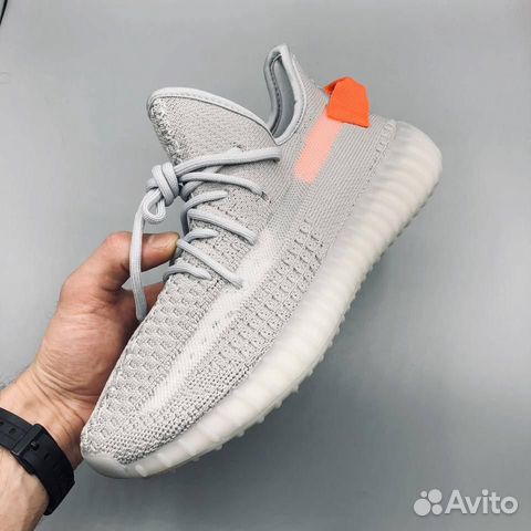 Adidas Yeezy Boost 350 v2 серые с оранжевым