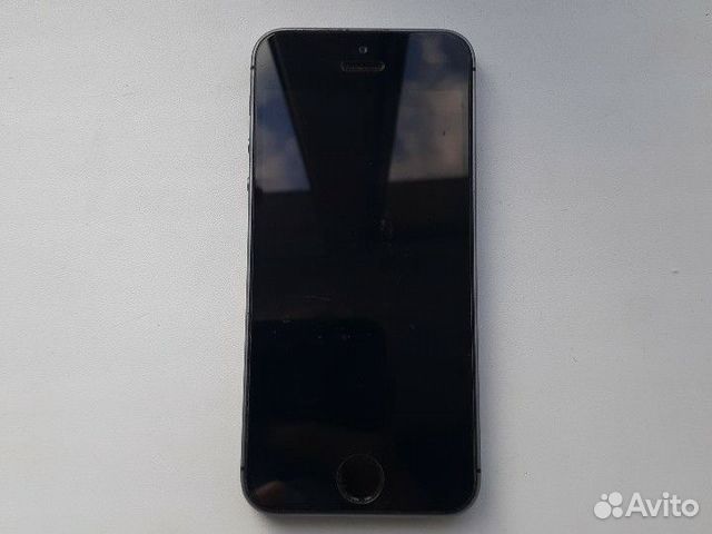 Телефон iPhone 5s Телефон iPhone 5s