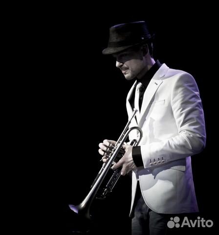 Уроки игры на трубе, преподаватель по трубе