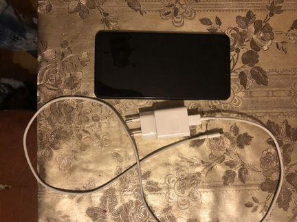 Телефон Xiaomi
