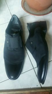 Neyzat Zohre. Exclusive. Leder