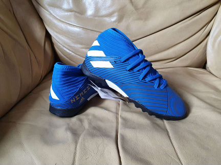 Сороконожки Adidas Nemeziz новые детские 32 р
