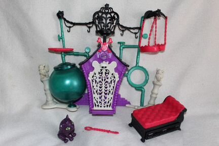 Тайное Логово Питомцев Монстер Хай