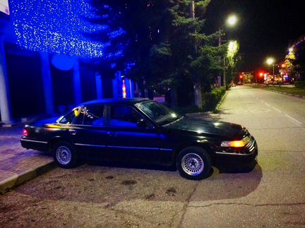 Ford Crown Victoria 4.6 AT, 1993, 224 000 км