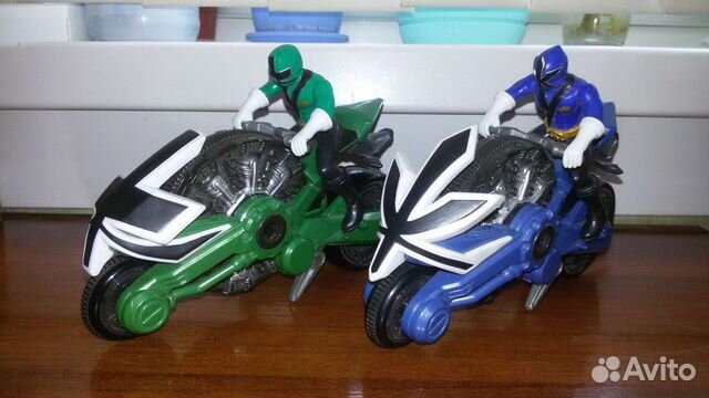 Ренжер-Самурай на мотоциклае