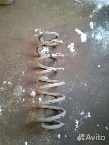 Пружина задняя шкода фабия2