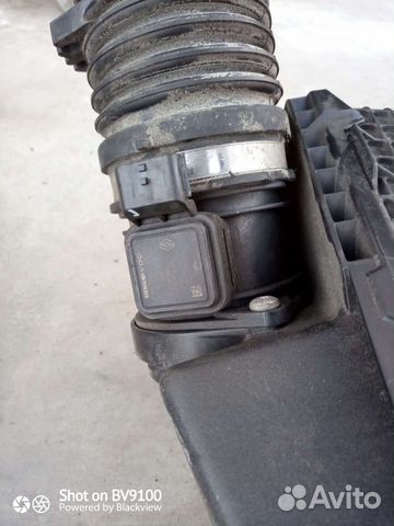 Датчик массового расхода воздуха Renault Laguna 3