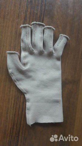 Перчатка компрессионная на левую руку