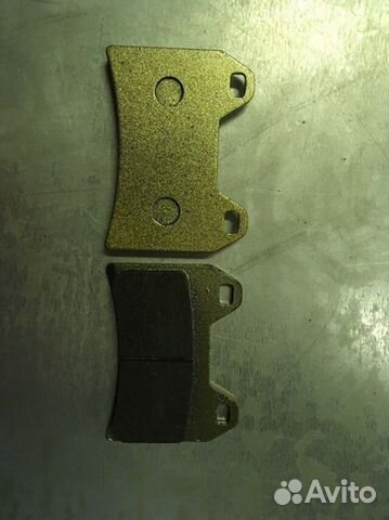 Передние тормозные колодки на KTM 690