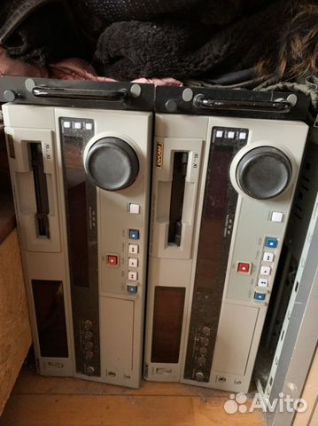 Проф видеомагнитофон dvcam Sony DSR-1800P