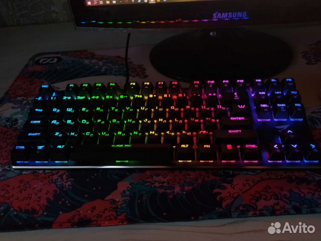 Игровая механическая клавиатура