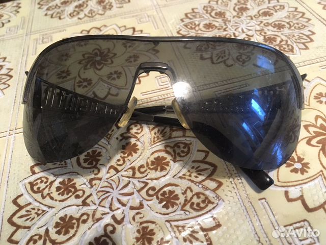 Солнцезащитные очки