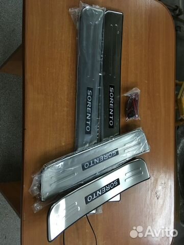 Накладки на пороги KIA Sorento