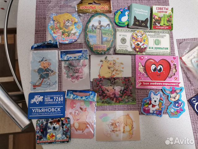 Магниты на холодильник