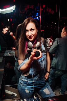 Ведущая / Dj / Диджей