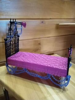 Кровать для Монстер Хай