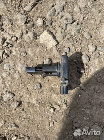 Датчик расхода воздуха Mitsubishi Pajero IV