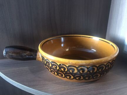 Горшок новый керамический для фондю Швейцария