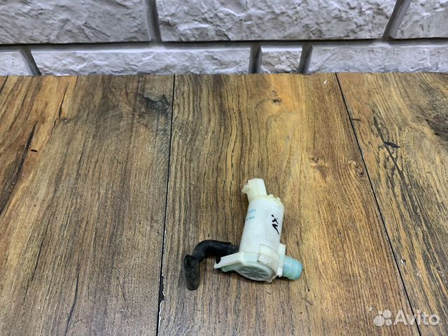 Subaru XV Насос омывателя