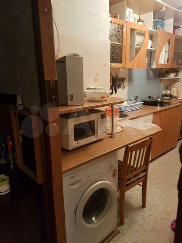 2-к. квартира, 55 м², 1/9 эт.