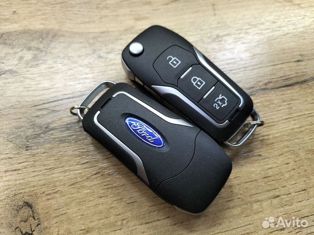 Ключ для Ford Focus 2, Fiesta (новый стиль)