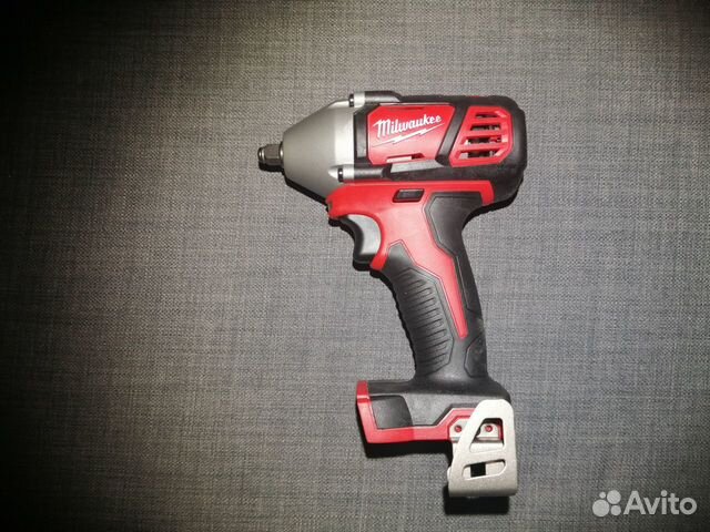 Гайковерт винтоверт Milwaukee BIW38-0 2658 зу
