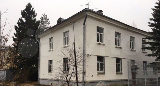 Коммерческая недвижимость в москве на авито квартиры в риге