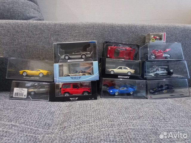 Модели автомобилей 1:43 + мотоциклы