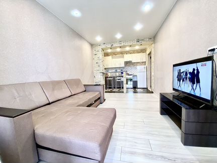 2-к. квартира, 52 м², 16/16 эт.