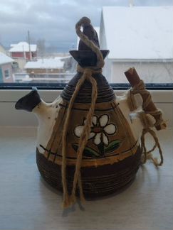 Кувшин глиняный