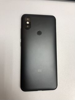 Телефон Xiaomi mi A2