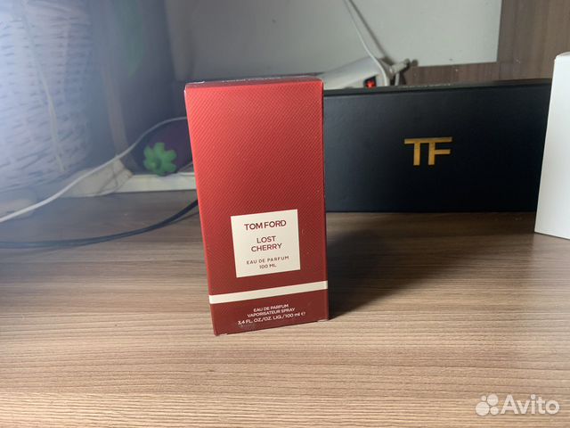 Tom ford духи вишня