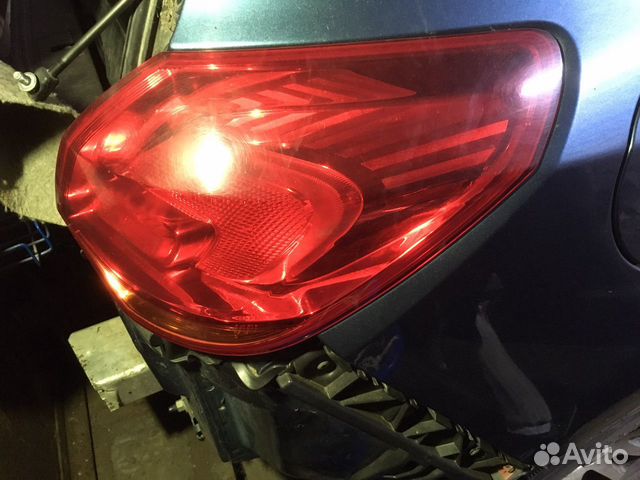 Задний правый фонарь Opel Astra J