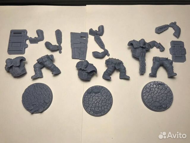 Warhammer 40000 миниатюры Bullgryns