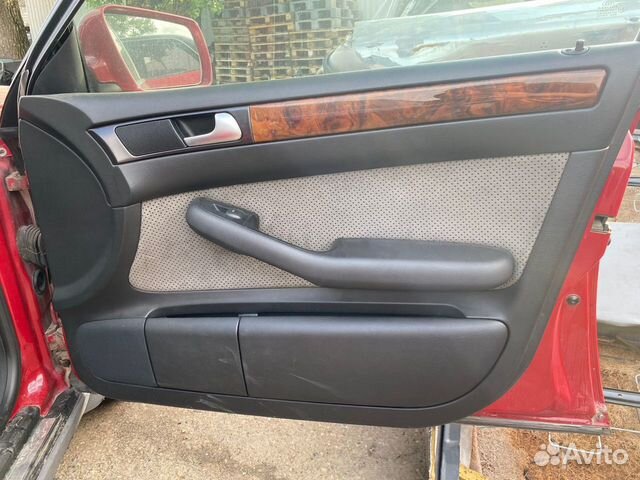 Дверные обшивки Audi A6 C5 Allroad