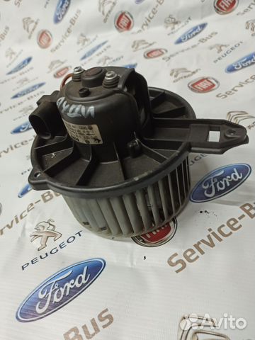 Моторчик печки audi A-6/C-5.2005г.в