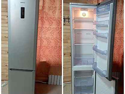 Серебристый холодильник Beko No Frost