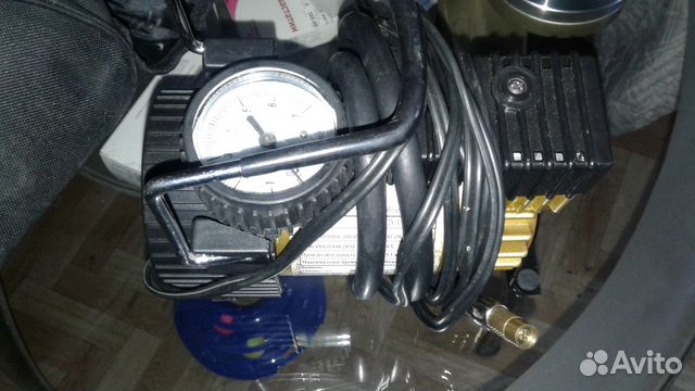 Продам автомобильный электро компрессор