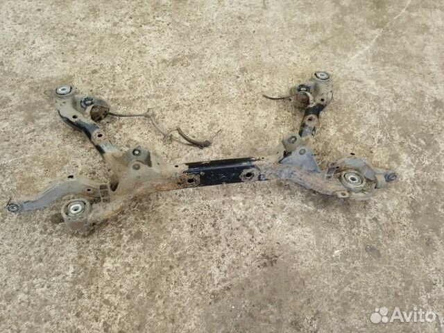 Балка задняя Audi A4 B7 2.0 2005