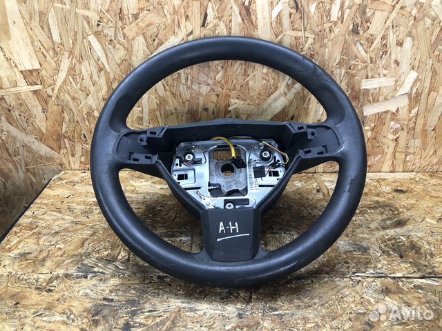 Руль Opel Zafira B / Astra H под реставрацию