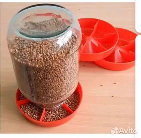 Кормушки, клетки, ниппельные поилки для птиц