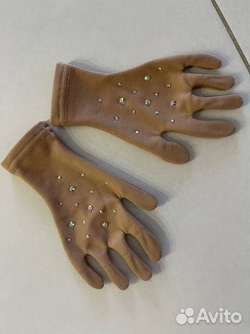 Перчатки для выступления (фигурное катание)