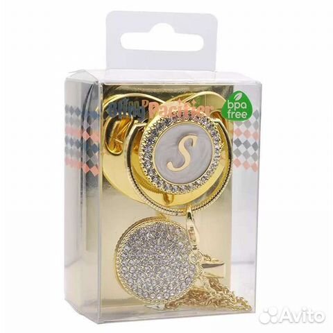 Соска с буквой имени ребёнка