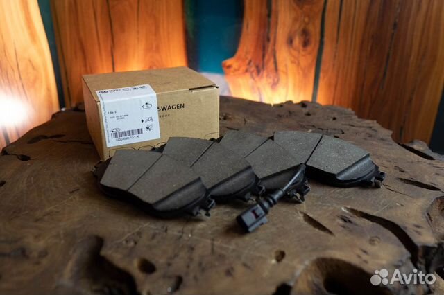 Колодки тормозные VAG 5Q0698151K купить в Санкт-Петербурге VAG ...